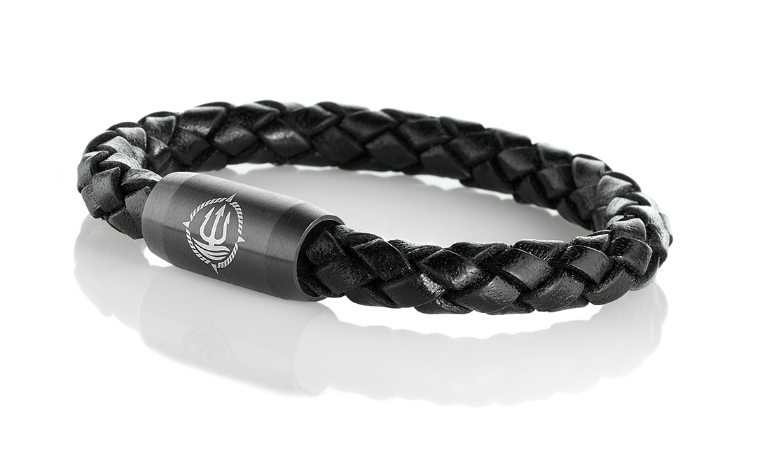 Einfach Anlegen! Maritime Armbänder aus echtem Segeltau und Leder