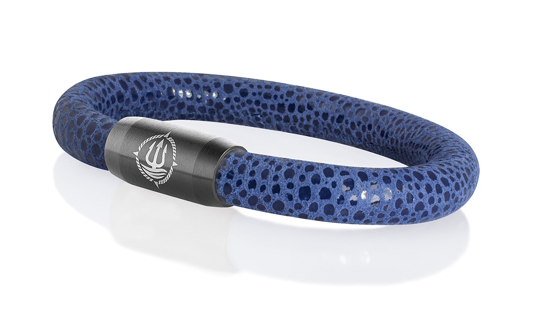 Leder Armband mit Rochen-Optik "Sylt" navy-blau 8mm Armband aus Rochenleder der Marke Seemannsgarn by Q-Sportz _ Modell "Sylt" navy-blau